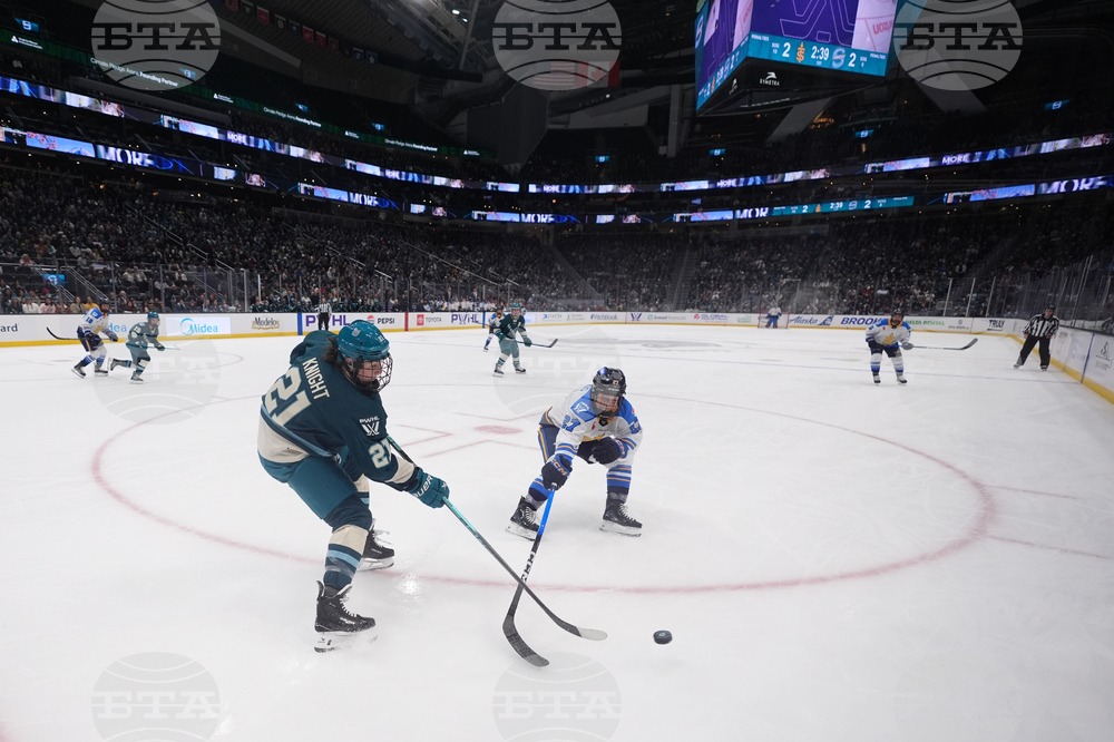 PWHL Sceptres Torrent Hockey