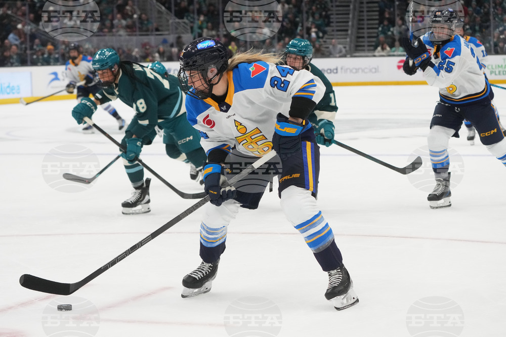 PWHL Sceptres Torrent Hockey