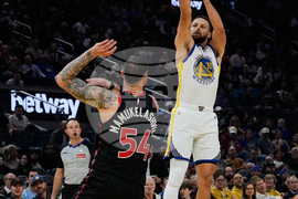 Raptors Warriors Basketball