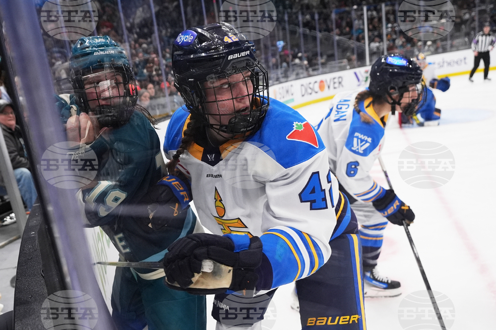 PWHL Sceptres Torrent Hockey