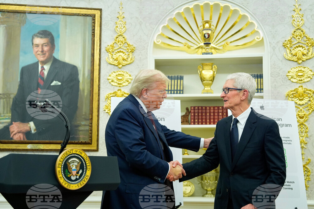 Trump One Year Davos