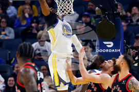 Raptors Warriors Basketball