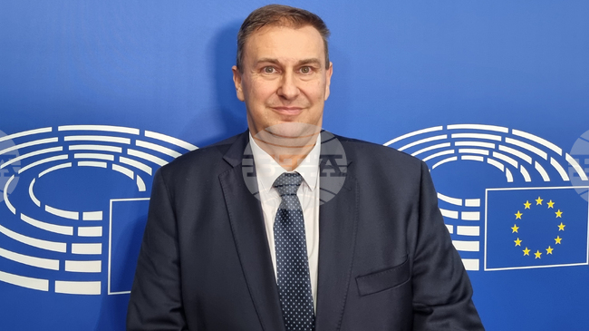 Illegal Migration Threatens European Way of Life, MEP Emil Radev Says ahead of EP Debate