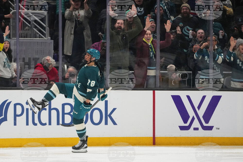 PWHL Sceptres Torrent Hockey