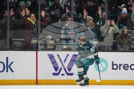 PWHL Sceptres Torrent Hockey