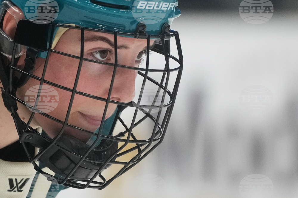 PWHL Sceptres Torrent Hockey