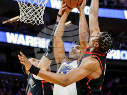 Raptors Warriors Basketball