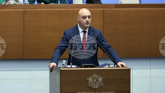 България отново е пред избор, ключов момент в него е отношението към проблемите на справедливостта и правосъдието, заявиха от ПП-ДБ