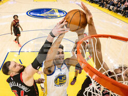 Raptors Warriors Basketball