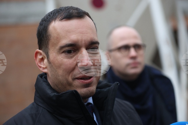 Всеки, който допринася София да бъде третирана по-честно, е добре дошъл, каза кметът на София за оставката на президента Радев