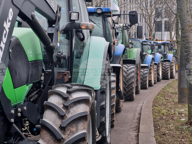 Франция - Страсбург - фермери - протест