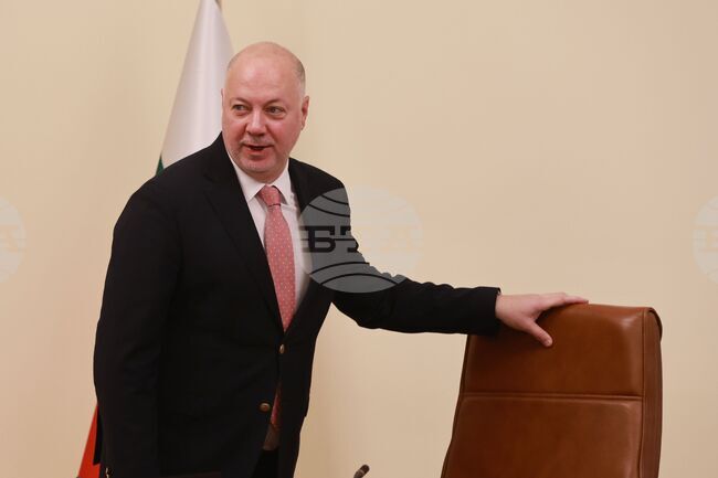 Премиерът в оставка участва в неформална среща по покана на европейски лидери преди днешното заседание на Европейския съвет