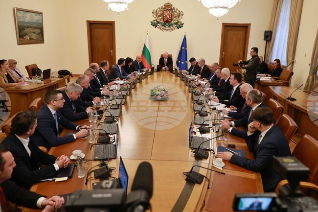 Правителството в оставка прие актуализиран списък на изследователските висши училища