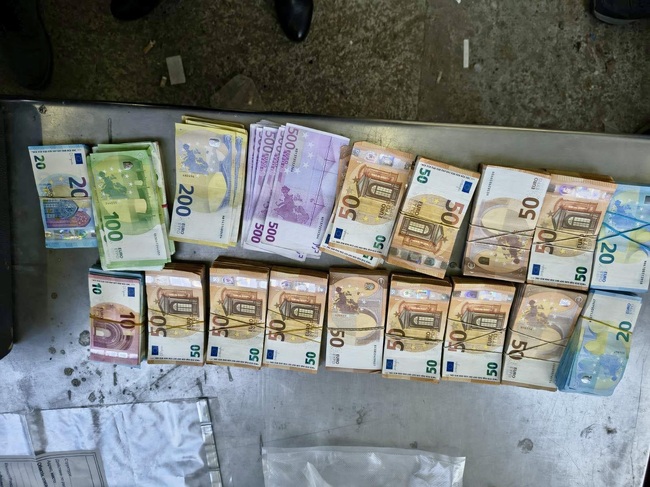 Окръжна прокуратура - Видин ръководи разследване за държане на метамфетамин с цел разпространение