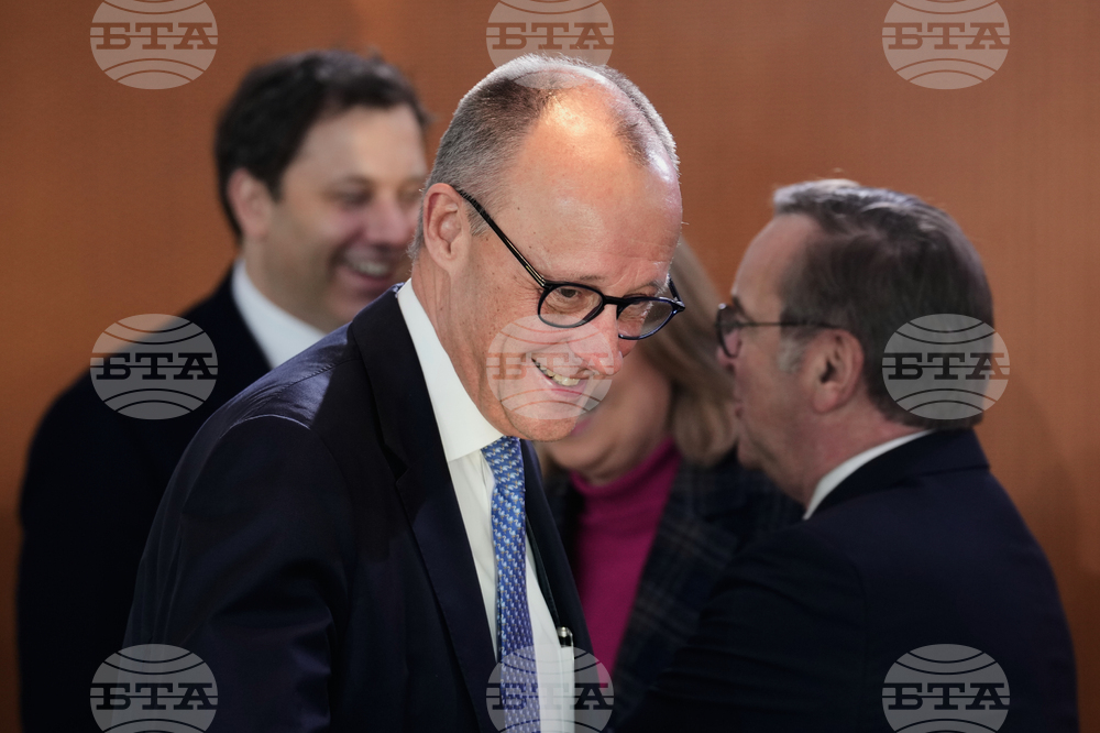 Германският канцлер няма да присъства на церемонията в Давос за Съвета за мир