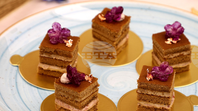 Психолози работят върху преодоляването на натрапчивите мисли за ядене, известни като „шум на храната“