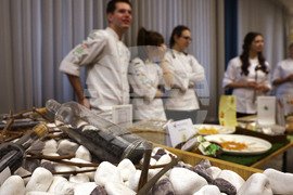 Варна - Институт по кулинарни изкуства - изложение