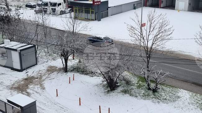 Snowfall, Subzero Temperatures Cause Disruptions in North Macedonia