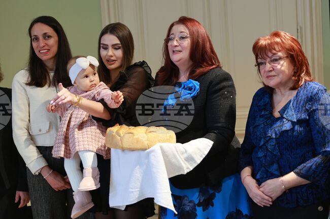 Изпълнителна агенция за българите в чужбина - Бабинден - „Българка на годината“ - номинации