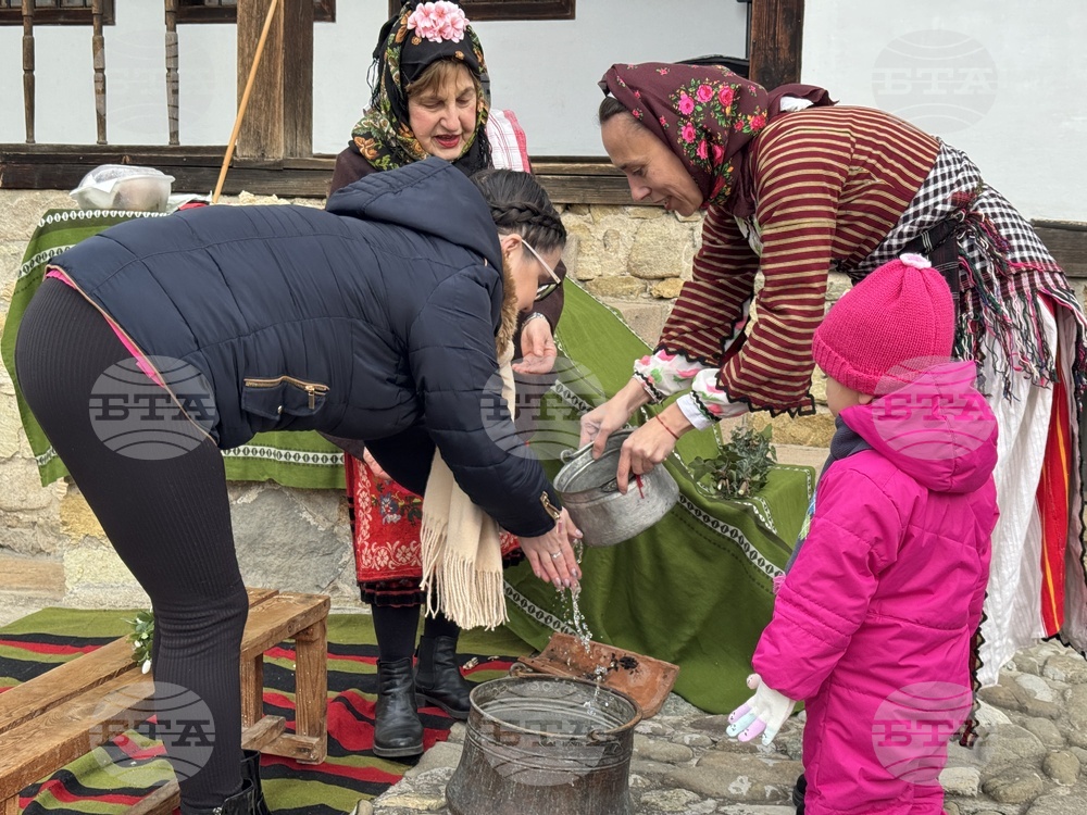 Казанлък - НЧ „Жар“ - Бабинден