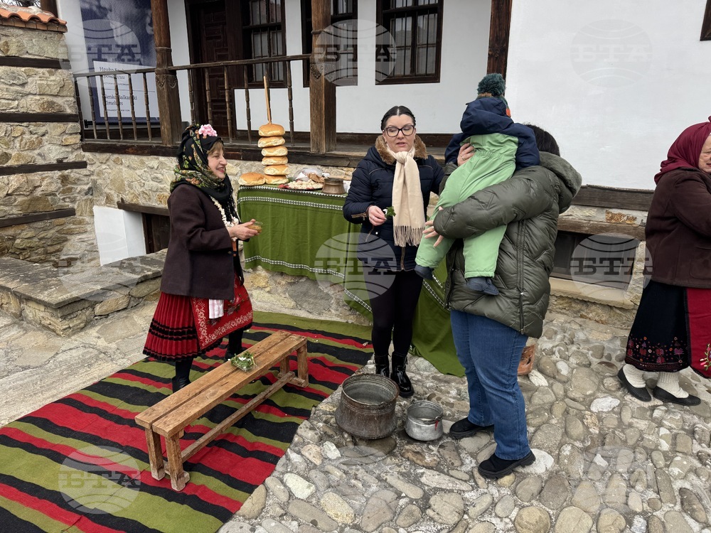 Казанлък - НЧ „Жар“ - Бабинден