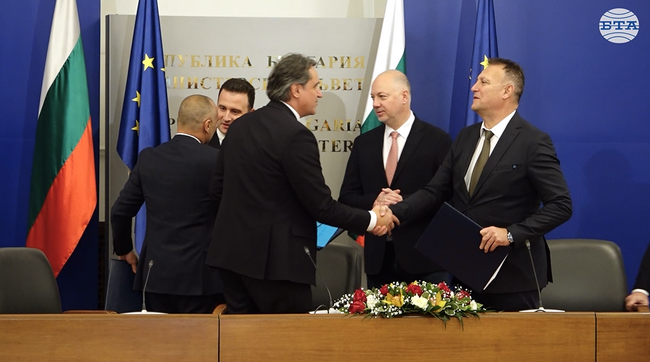 Споразумение за участие на държавата чрез БЕХ в проучването на нефт и природен газ в блок „Хан Аспарух“ в Черно море беше подписано в Министерски съвет