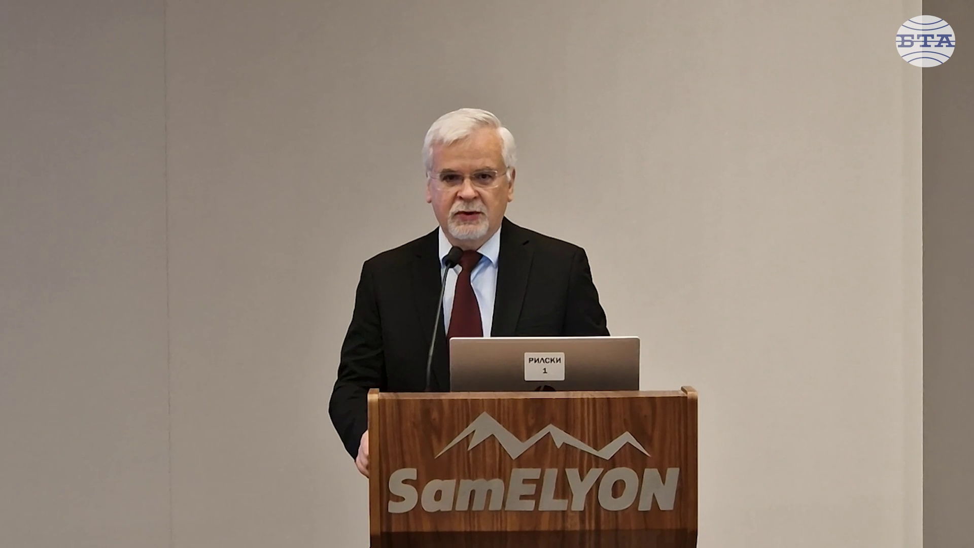 България и Унгария имат много дълги и успешни традиции в сферата на образованието, каза зам.-министър акад. Николай Витанов в Самоков