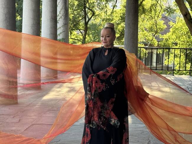 Екипът на сингъла Find me in another life: Решихме да съживим „Грозданка“, която е изключително силна българска народна песен