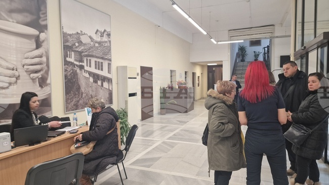 Значителен интерес от страна на гражданите се отчита при първата информационна кампания за приложението „еЗдраве“ в Троян