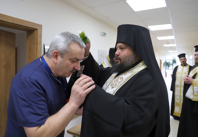 Бабинден във ВМА: водосвет за здраве, живот и надежда