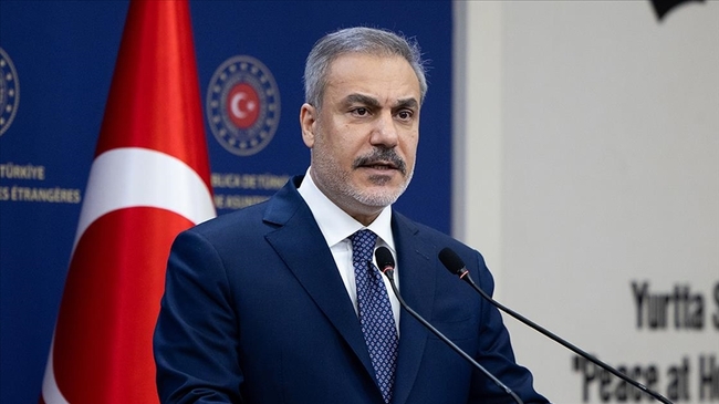 АА: Турският външен министър ще присъства на церемонията по подписването на Устава на Съвета за мир в Газа