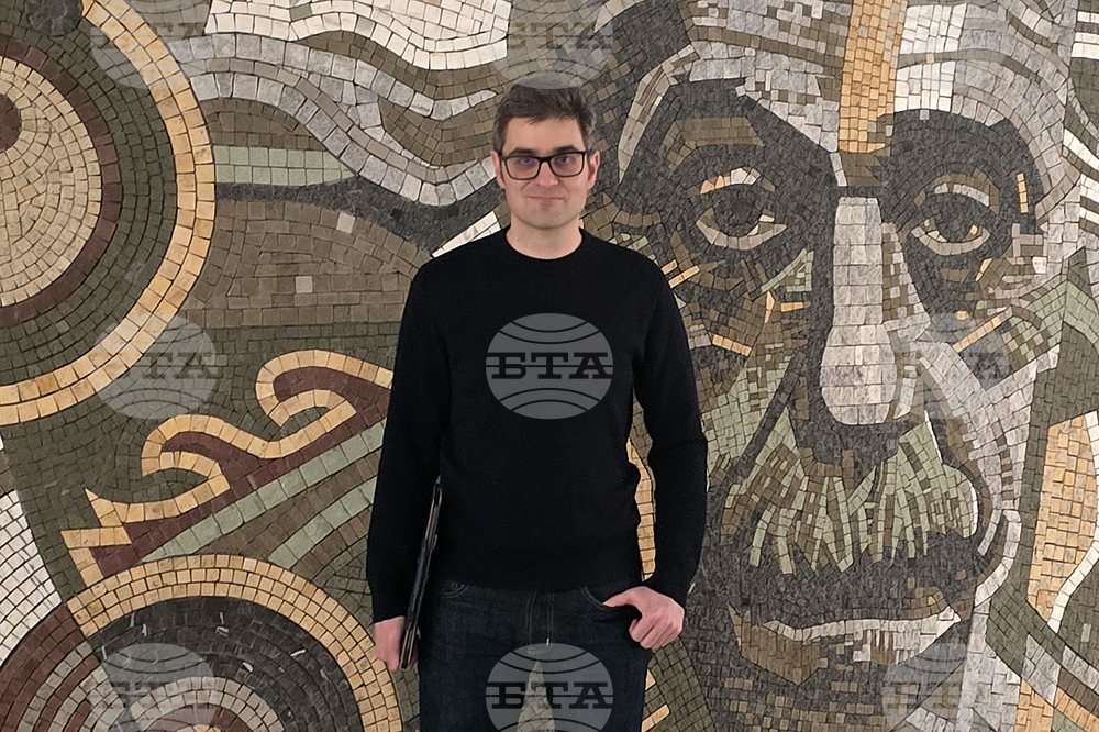 Факултет по физика - Димитър Михайлов - интервю