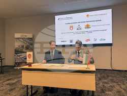 Самоков - Съвет на ректорите на висшите училище в България - меморандум - подписване