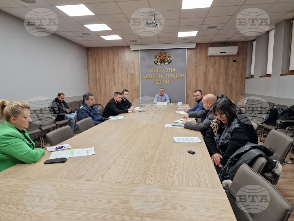 Всички преработвателни предприятия за храни в Пернишка област подлежат на проверки, съобщи директорът на ОБДХ - Перник 