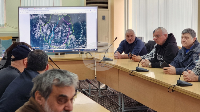 Работна среща за регламентиране на пешеходните маршрути в резерват „Кутелка“ се състоя в Сливен