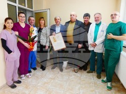 Лом - Бабинден - първа акушерка-1