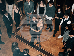 Мила Роберт представя песен, родена между Ню Йорк и Велики Преслав, снимка – екип Мила Роберт