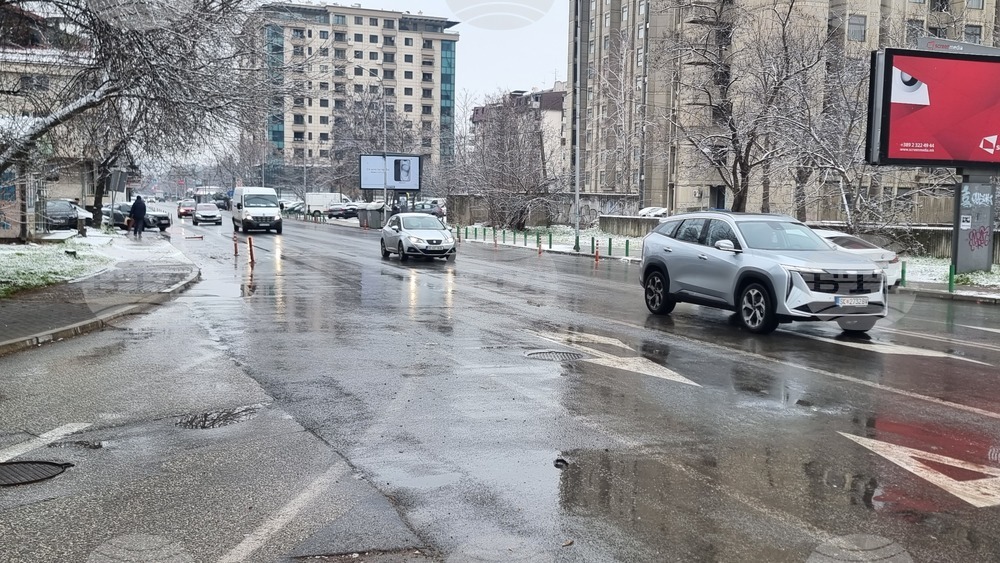 Република Северна Македония - Скопие - сняг