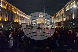 Протест под надслов „Операция: Нищожен“