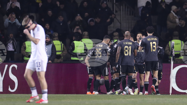 Карабах елиминира Айнтрахт Франкфурт в Шампионската лига