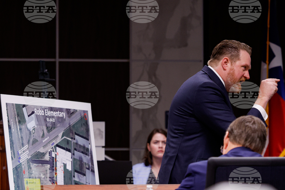 Uvalde-School-Shooting-Tri