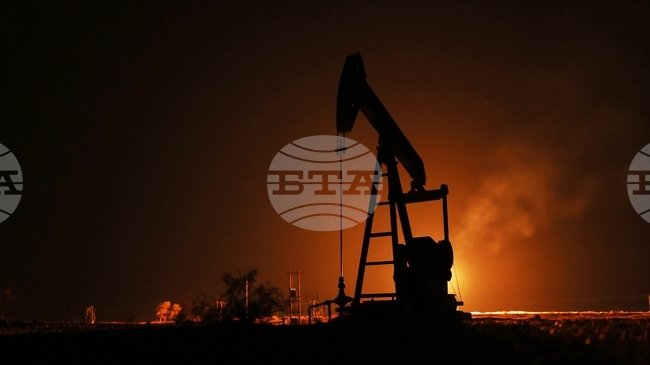 Казахстан очаква пълно възстановяване на добива в Тенгиз до седмица