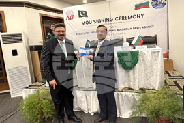 Пакистан - БТА и националната новинарска агенция на Пакистан АПП подписаха договор за обмяна на новини