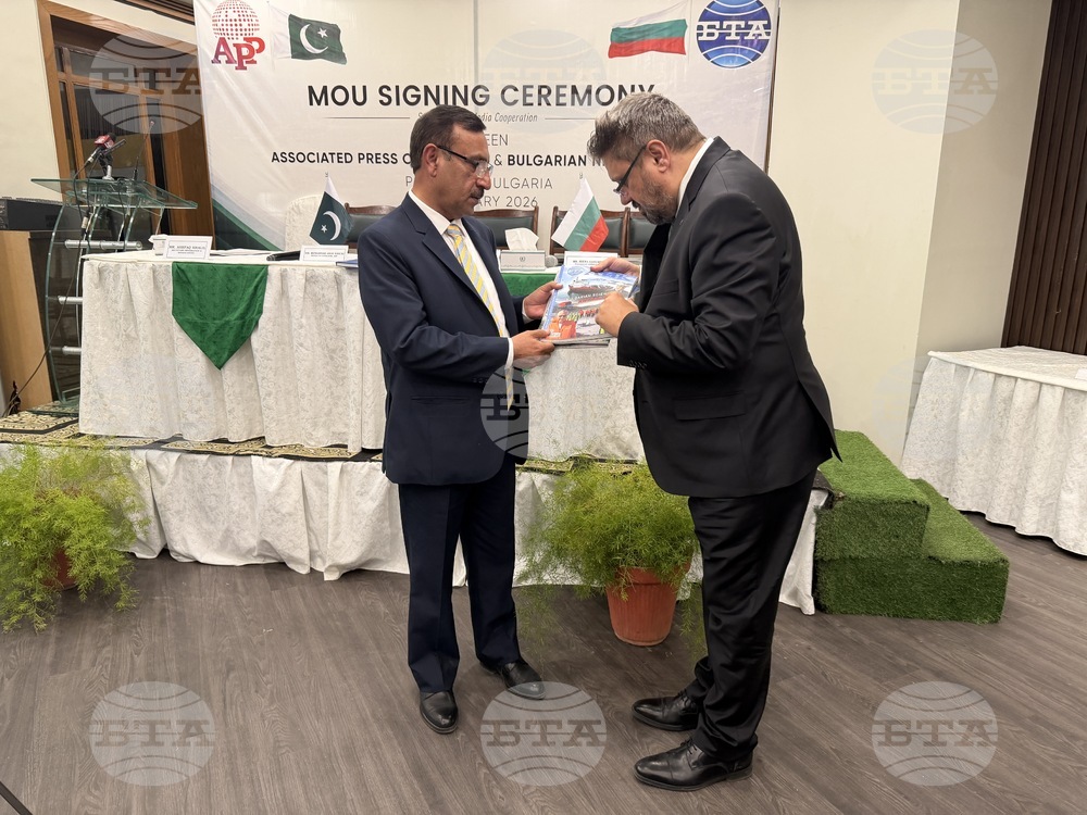 Пакистан - БТА и националната новинарска агенция на Пакистан АПП подписаха договор за обмяна на новини