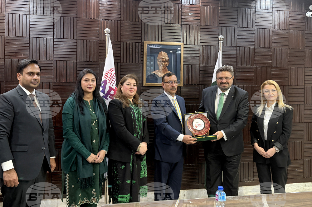 Пакистан - БТА и националната новинарска агенция на Пакистан АПП подписаха договор за обмяна на новини