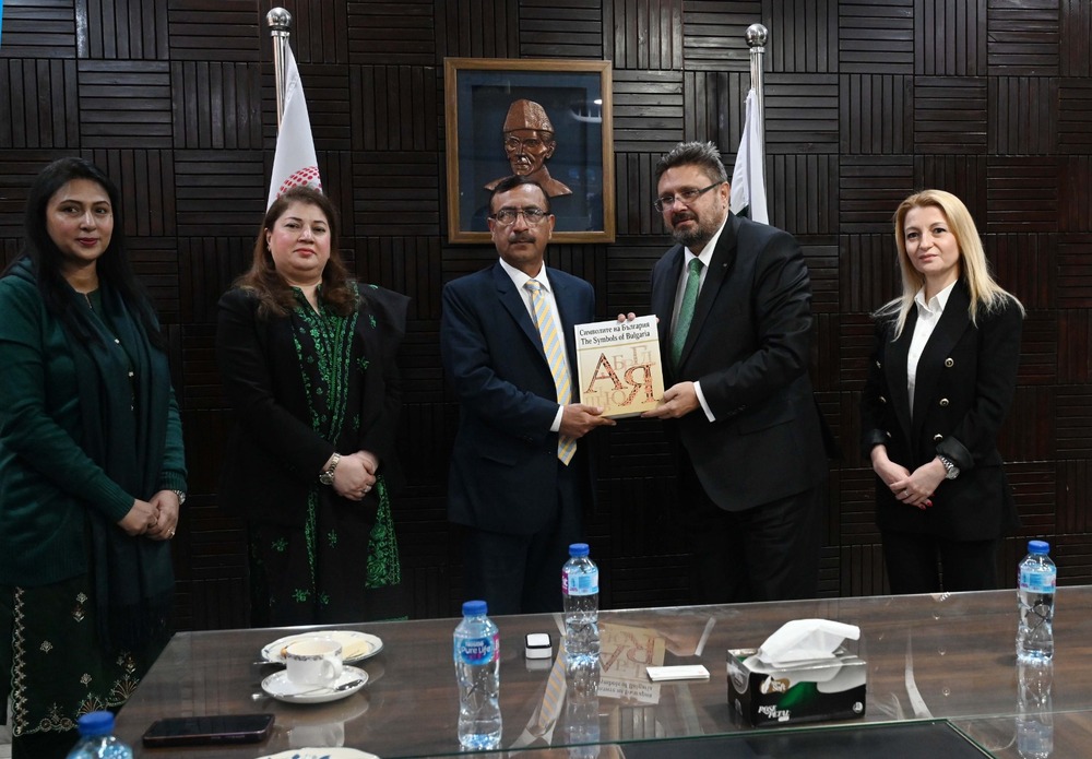 Пакистан - БТА и националната новинарска агенция на Пакистан АПП подписаха договор за обмяна на новини