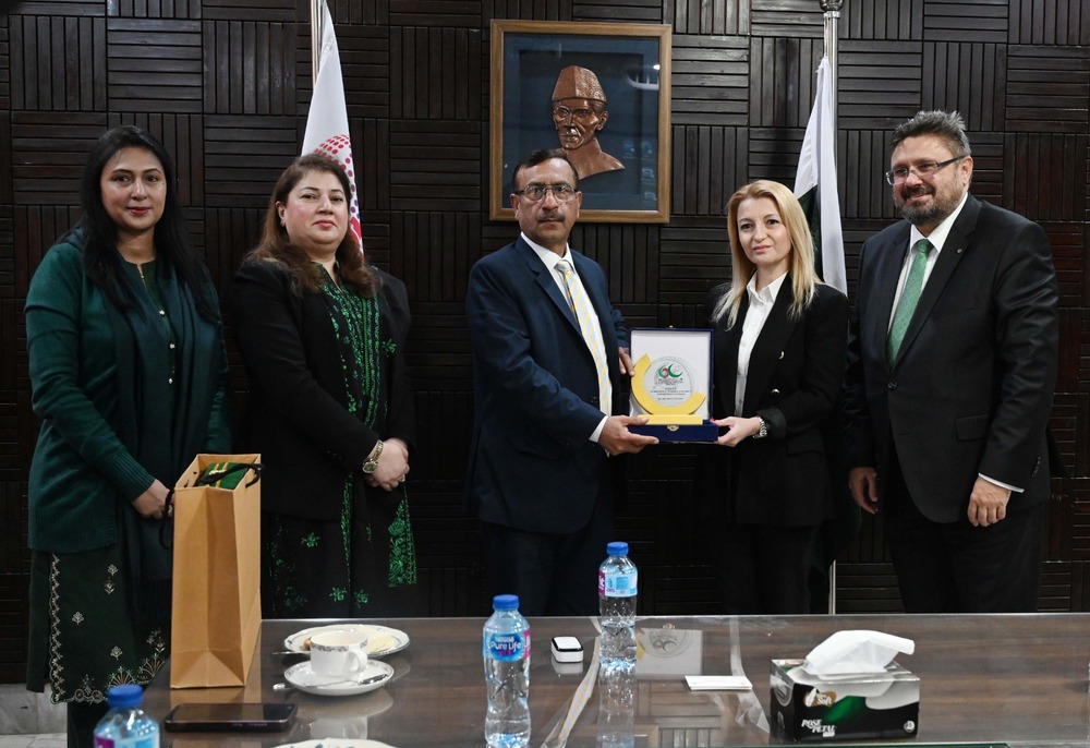 Пакистан - БТА и националната новинарска агенция на Пакистан АПП подписаха договор за обмяна на новини