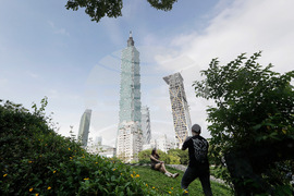 Alex Honnold Taipei 101