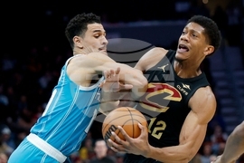 Cavaliers Hornets Basketball