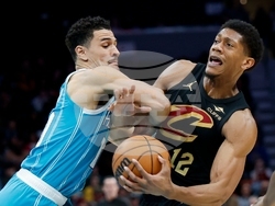 Cavaliers Hornets Basketball